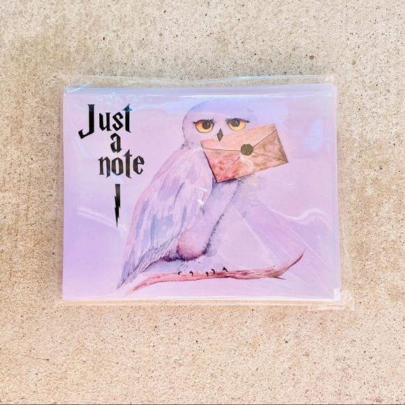 Harry Potter Cards Envelopes Stationary Printed Wand Magic Hedwig 3 Pack NWT - Picture 4 of 9